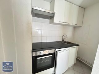  Appartement à louer 1 pièce 28 m²