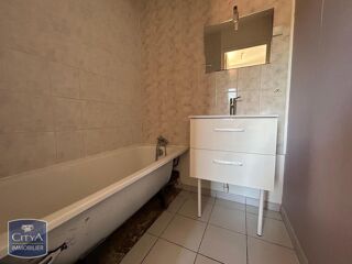  Appartement à louer 2 pièces 33 m²