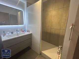  Appartement à louer 1 pièce 37 m²