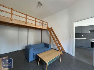  Appartement à louer 2 pièces 39 m²