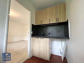  Appartement à louer 1 pièce 28 m²
