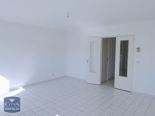  Appartement à louer 2 pièces 56 m²