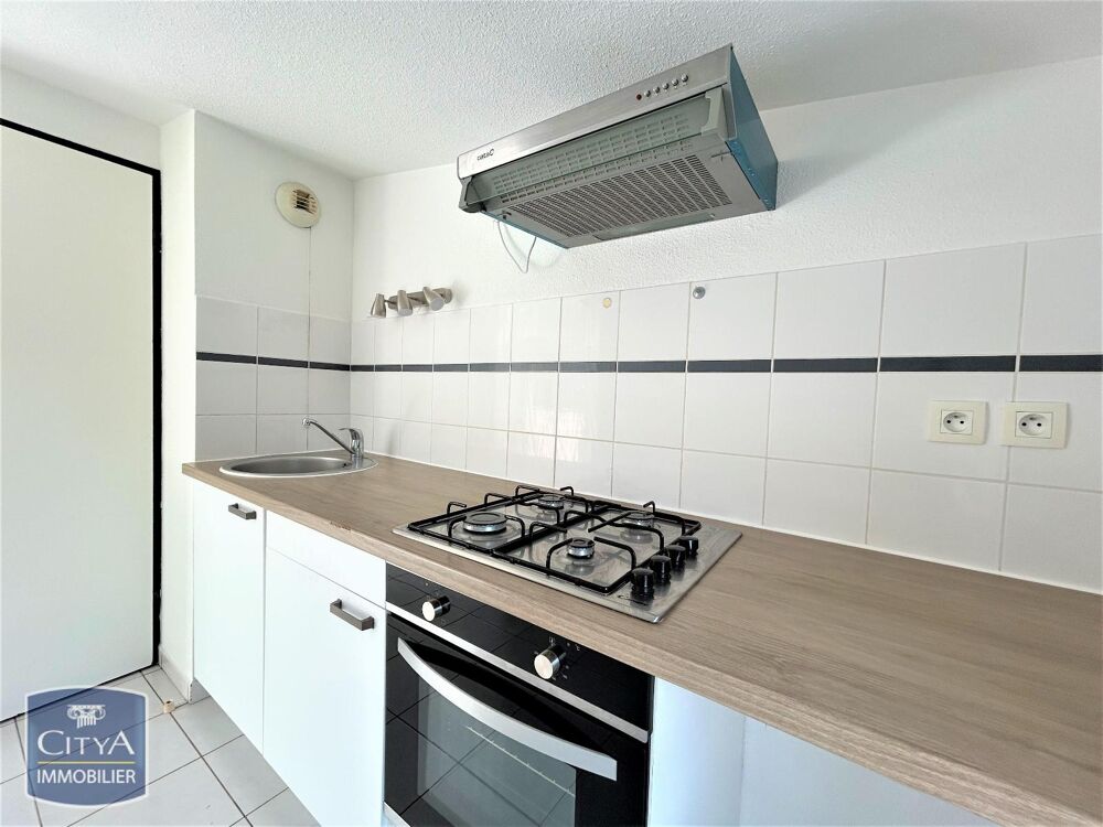 APPARTEMENT T2 BIS AVEC BALCON & PARKING À louer : Appar....