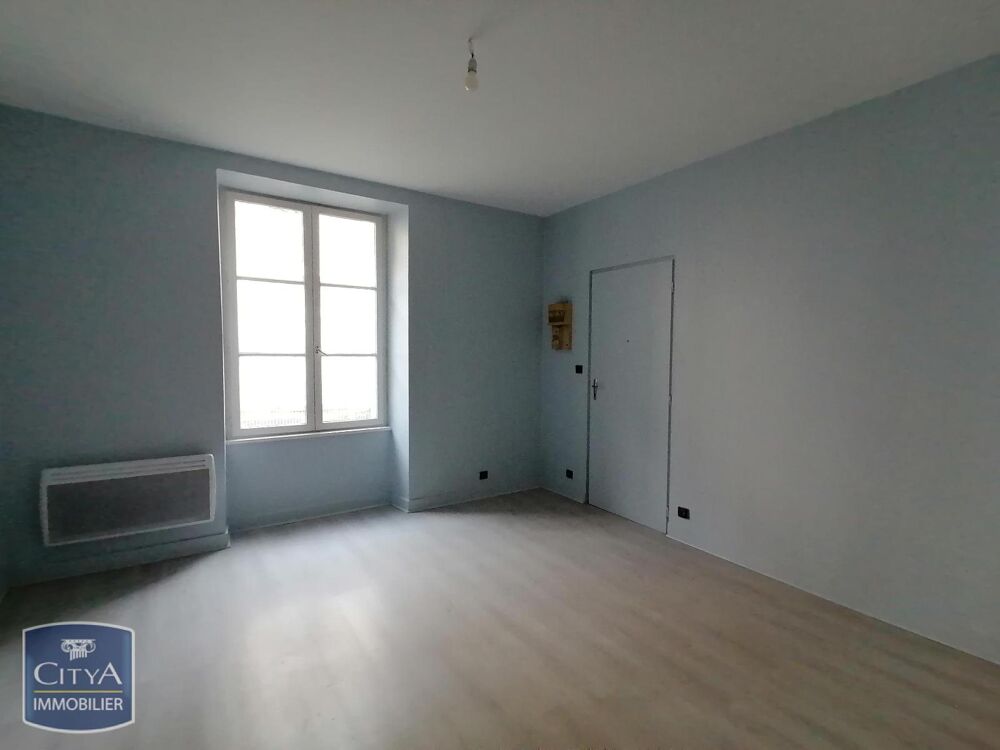 À LOUER : Appartement T1 situé dans la charmante ville d....