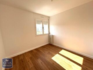  Appartement à louer 3 pièces 64 m²