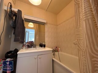  Appartement à louer 2 pièces 45 m²