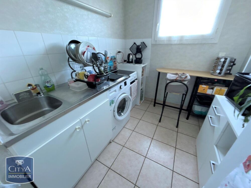À LOUER : Appartement T2 situé à Guéret, dans le départe....