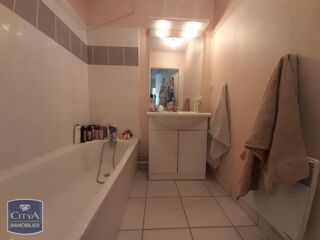  Appartement à louer 2 pièces 48 m²