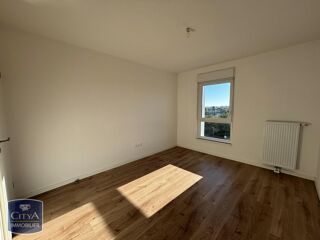  Appartement à louer 3 pièces 64 m²