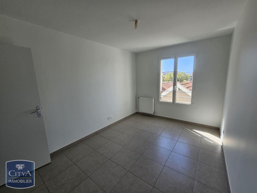 location Appartement - 3 pièce(s) - 56 m² Jassans-Riottier (01480)