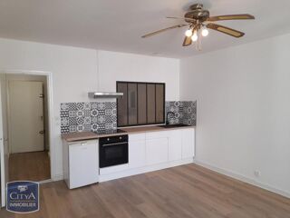  Appartement à louer 1 pièce 37 m²
