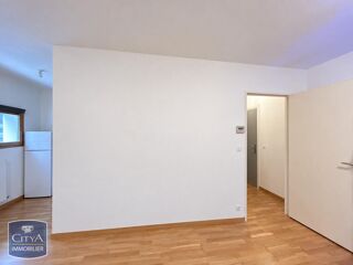  Appartement à louer 1 pièce 30 m²