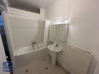  Appartement à louer 2 pièces 58 m²