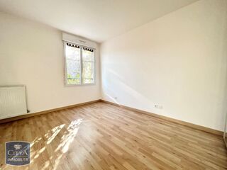  Appartement à louer 2 pièces 40 m²