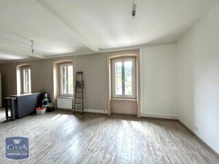  Appartement à louer 4 pièces 84 m²