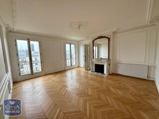  Appartement � louer 6 pi�ces 212 m�