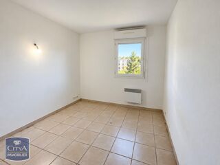  Appartement à louer 3 pièces 71 m²