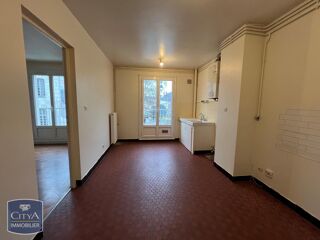  Appartement à louer 1 pièce 28 m²