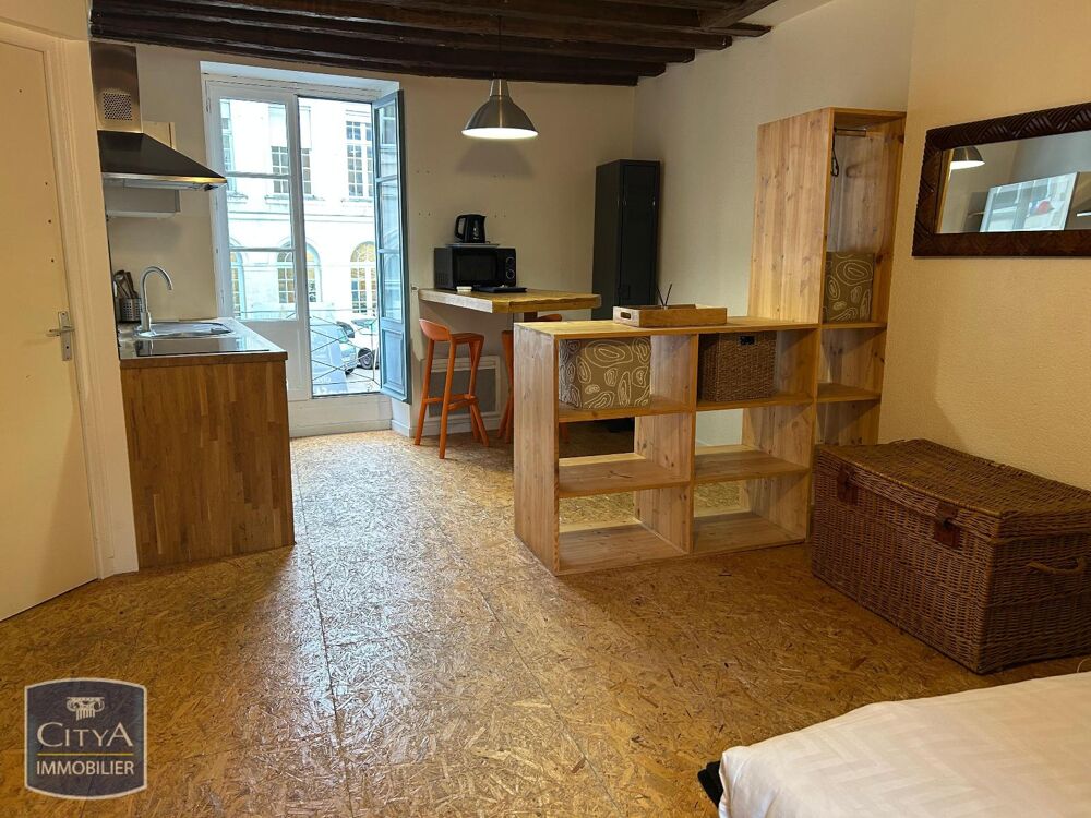 Vieux Mans - À LOUER : Charmant appartement T1 situé au ....