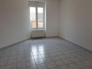  Appartement à louer 3 pièces 57 m²
