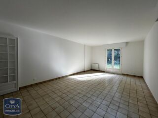 location Appartement - 2 pièce(s) - 67 m² Chartres (28000)