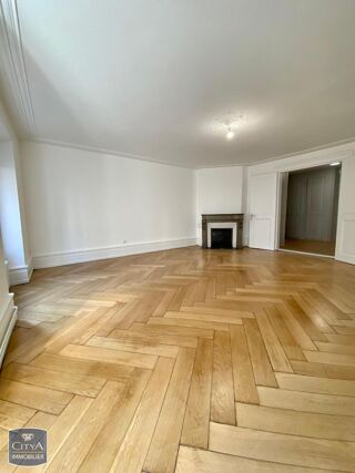  Appartement � louer 5 pi�ces 134 m�