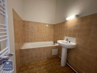  Appartement à louer 1 pièce 39 m²