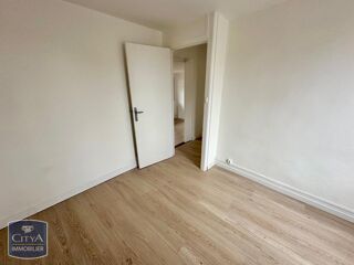  Appartement à louer 3 pièces 56 m²