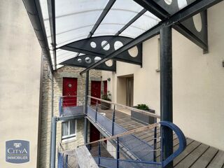  Appartement à louer 3 pièces 80 m²