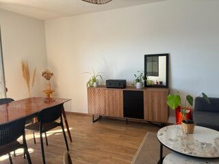 Appartement à louer 2 pièces 53 m²