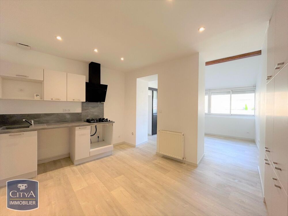 GUITRES : T2 RENOVE Appartement rénové T2 à Guîtres, dan....