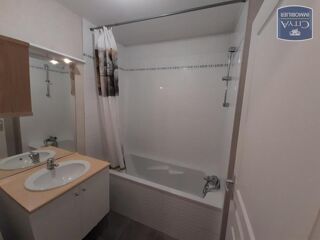  Appartement à louer 3 pièces 60 m²