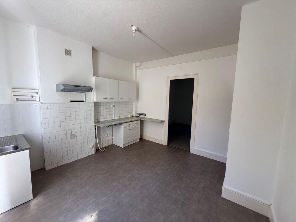 25, Rue des Mûriers. Appartement F3 au Rez-de-chaussée d....