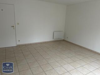  Appartement à louer 2 pièces 45 m²