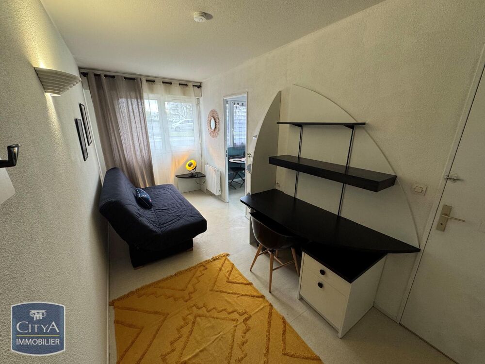 location Appartement - 3 pièce(s) - 32 m² Poitiers (86000)