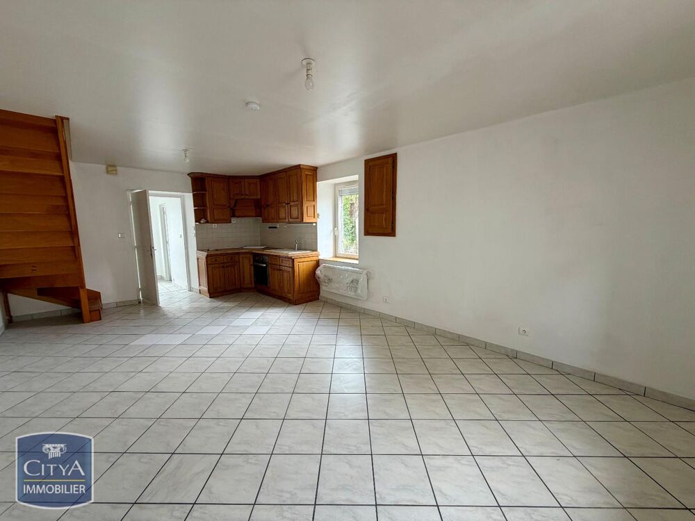 À LOUER : Découvrez cette charmante maison T3 située dan....