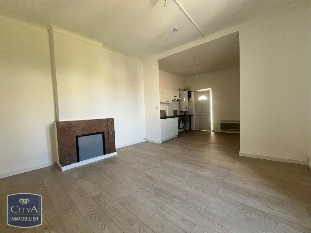 location Appartement - 2 pièce(s) - 38 m² Nîmes (30000)