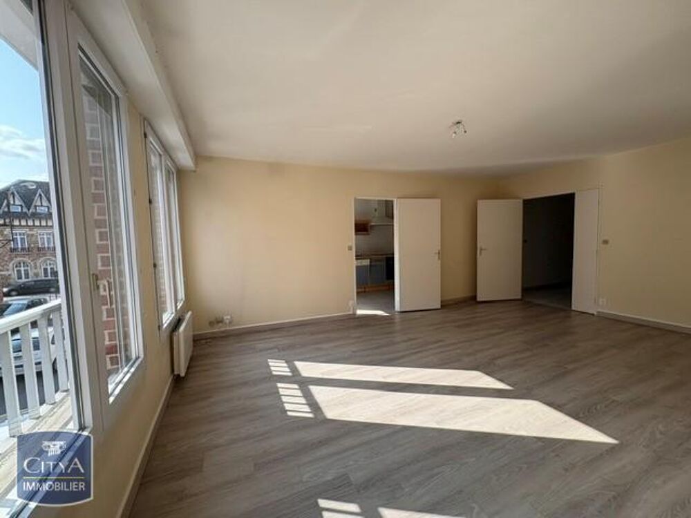 location Appartement - 3 pièce(s) - 82 m² Arras (62000)