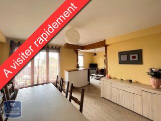  Appartement à louer 4 pièces 79 m²