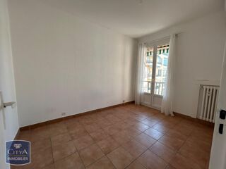 Appartement à louer 3 pièces 60 m²