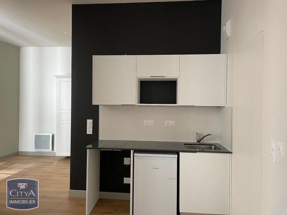 location Appartement - 1 pièce(s) - 30 m² Marseille 1