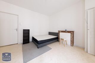  Appartement à louer 2 pièces 28 m²