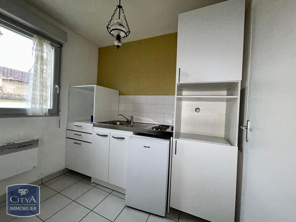 location Appartement - 2 pièce(s) - 47 m² Saint-Amand-Montrond (18200)