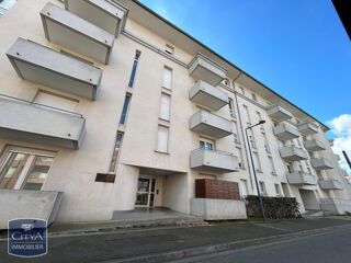  Parking / Garage à louer 