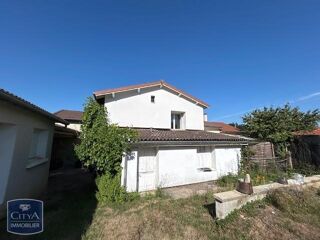  Appartement à louer 4 pièces 79 m²