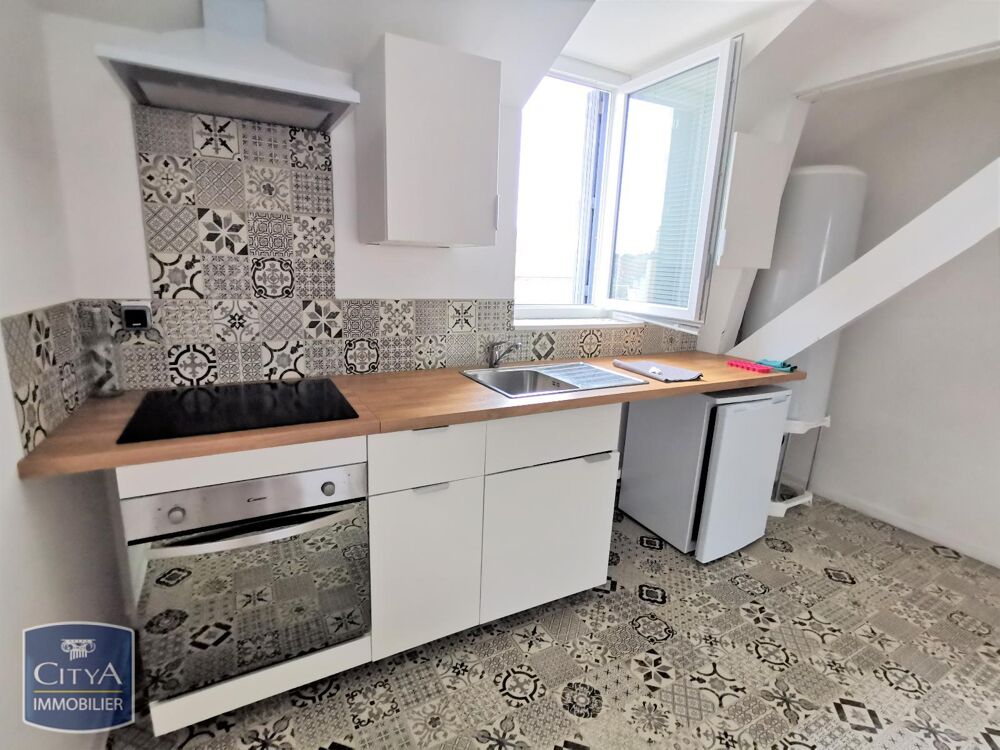 EXCLUSIVITÉ - BEL APPARTEMENT MEUBLÉ RECENT À louer : dé....