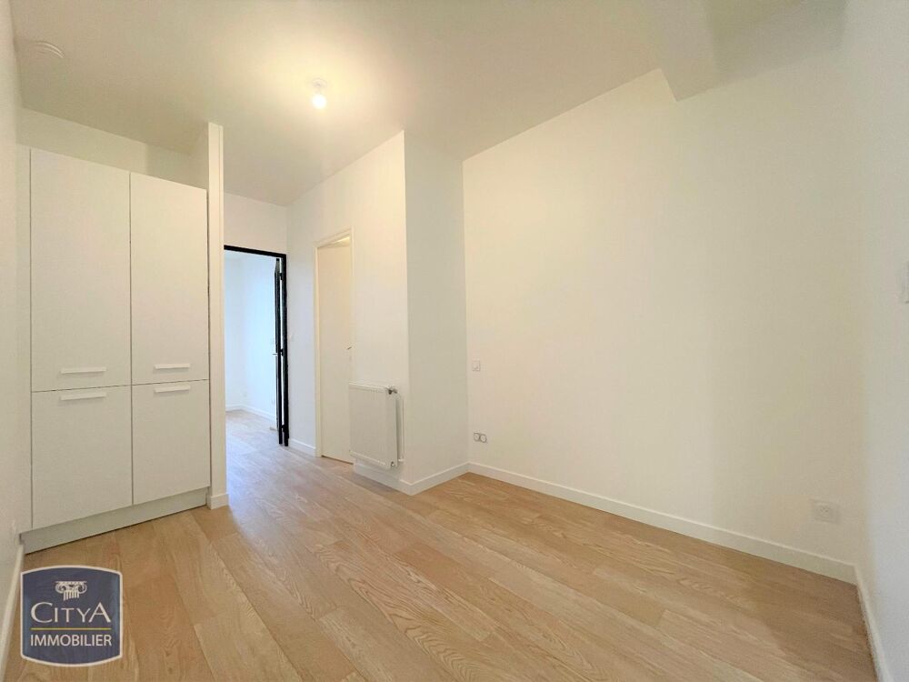 EXCLUSIVITÉ - REFAIT A NEUF À louer : à GUITRES (33230),....