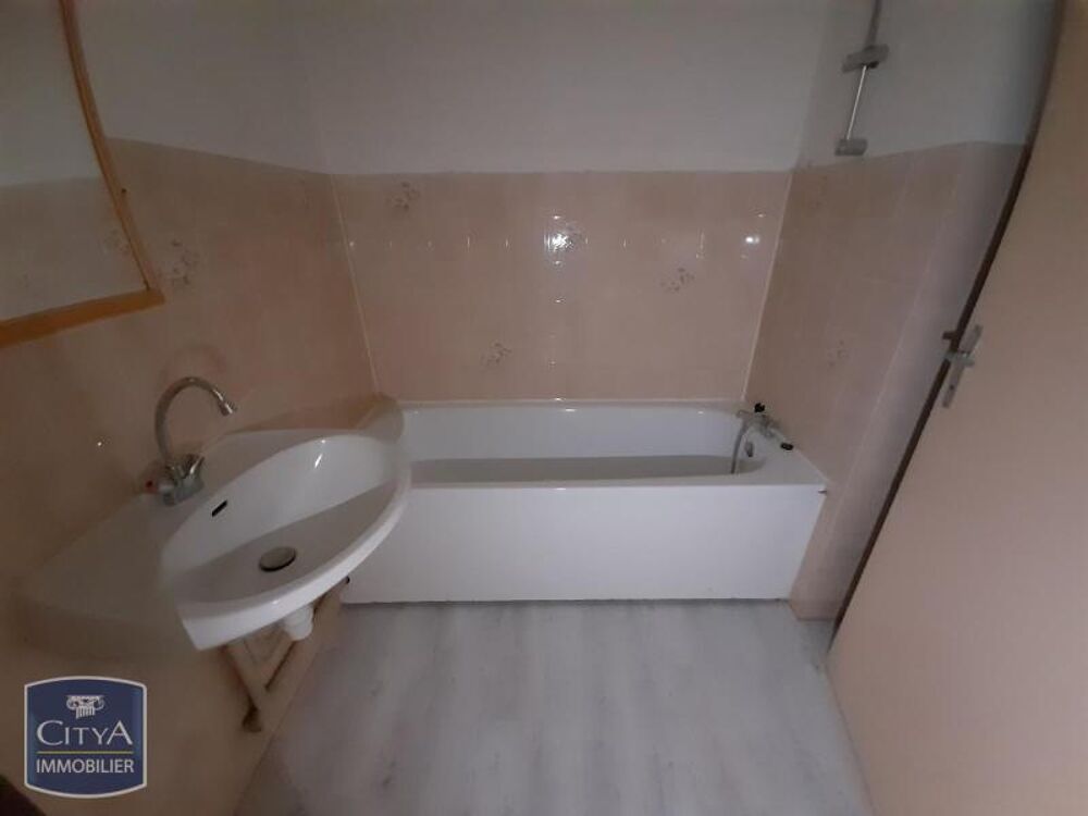 Facultes - Réf. : GESÀ LOUER : Appartement T1 situé dans....