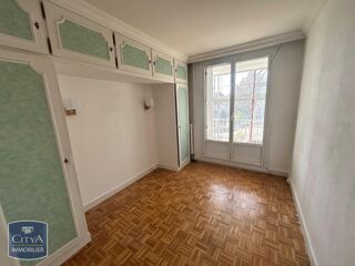 Appartement à louer 3 pièces 61 m²