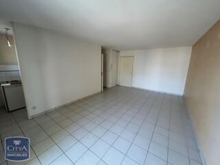  Appartement à louer 2 pièces 48 m²